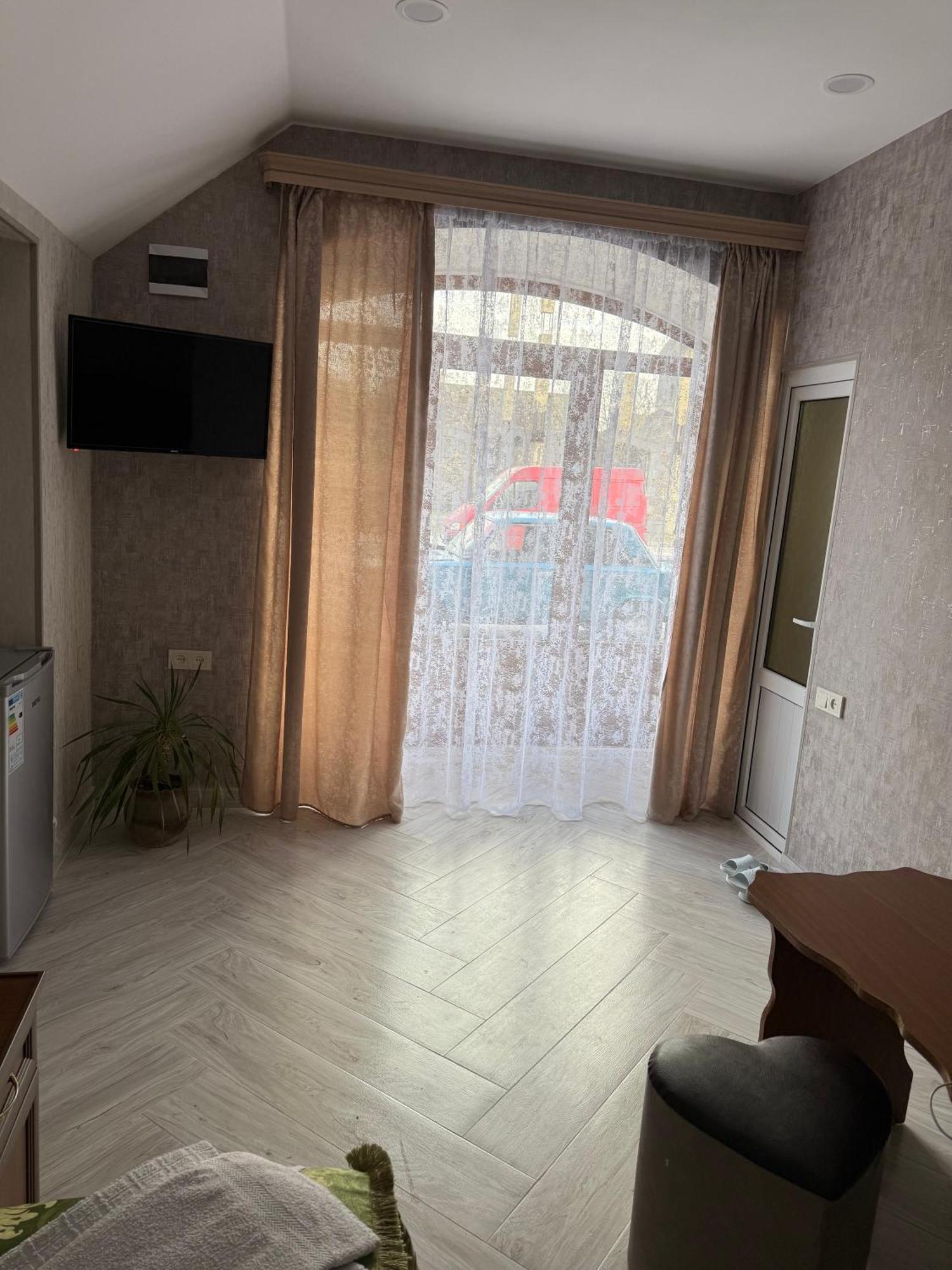 Narvar Hotel Goris Extérieur photo